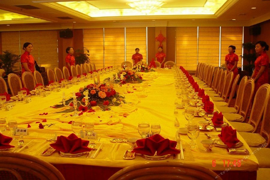 Guobin Garden Hotel Yichang Esterno foto